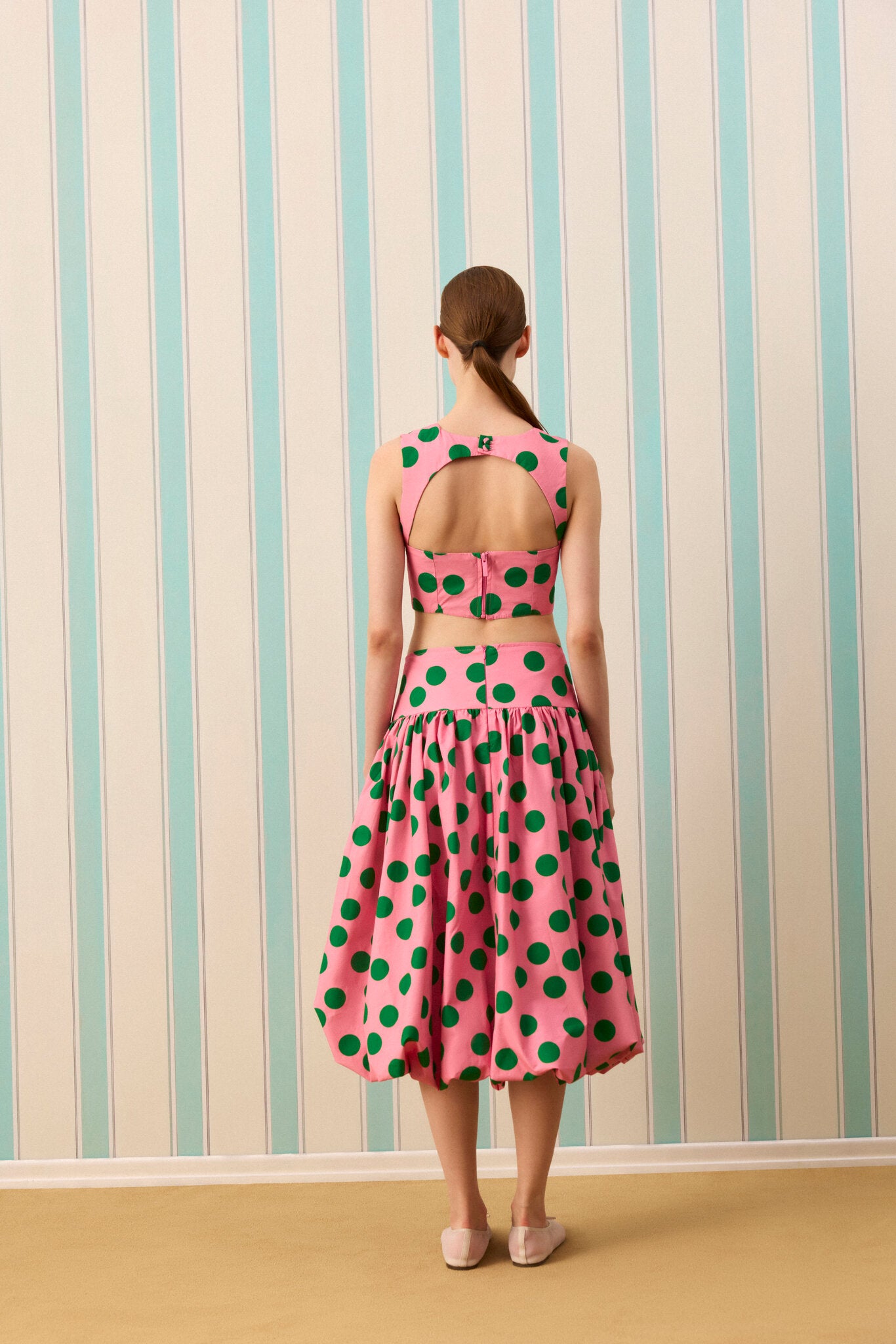 CANDY DOT DRAPE DETAYLI CROP BLUZ — Desenli